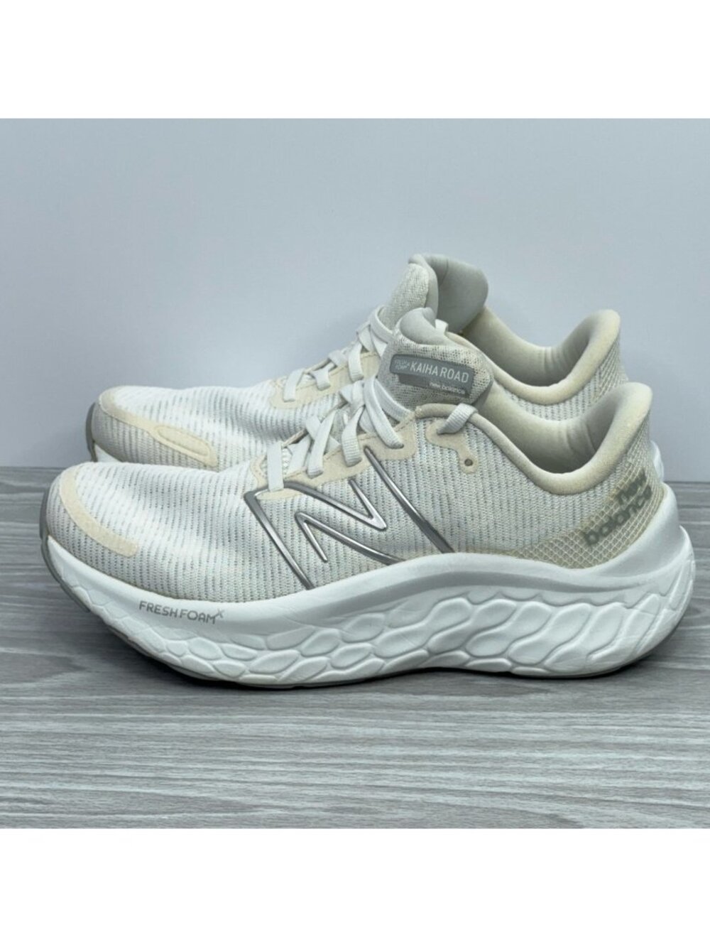 New Balance Fresh Foam X Kaiha Road Womens Running Shoes White Size 8 B Walking